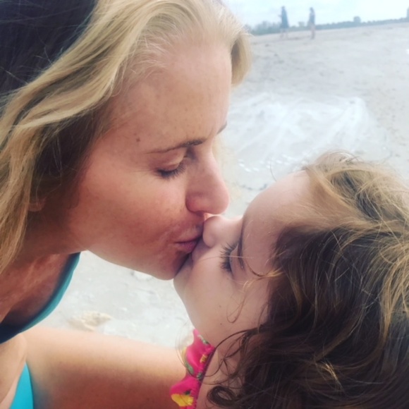 Meet your Posher, Patti - Picture 5 of 5